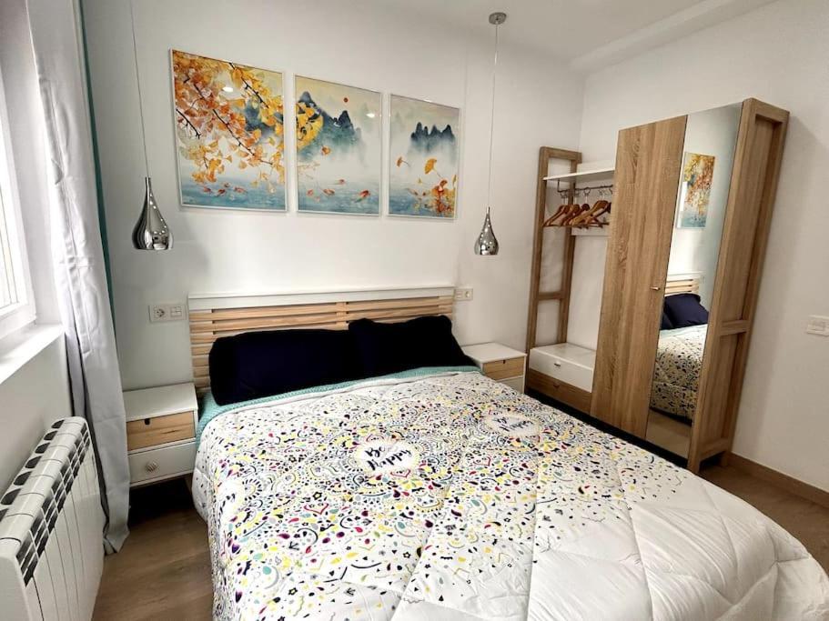 Apartamento Lujo 10 Pax Proyector, Maquina Arcade Y Patinetes Oviedo Exterior foto